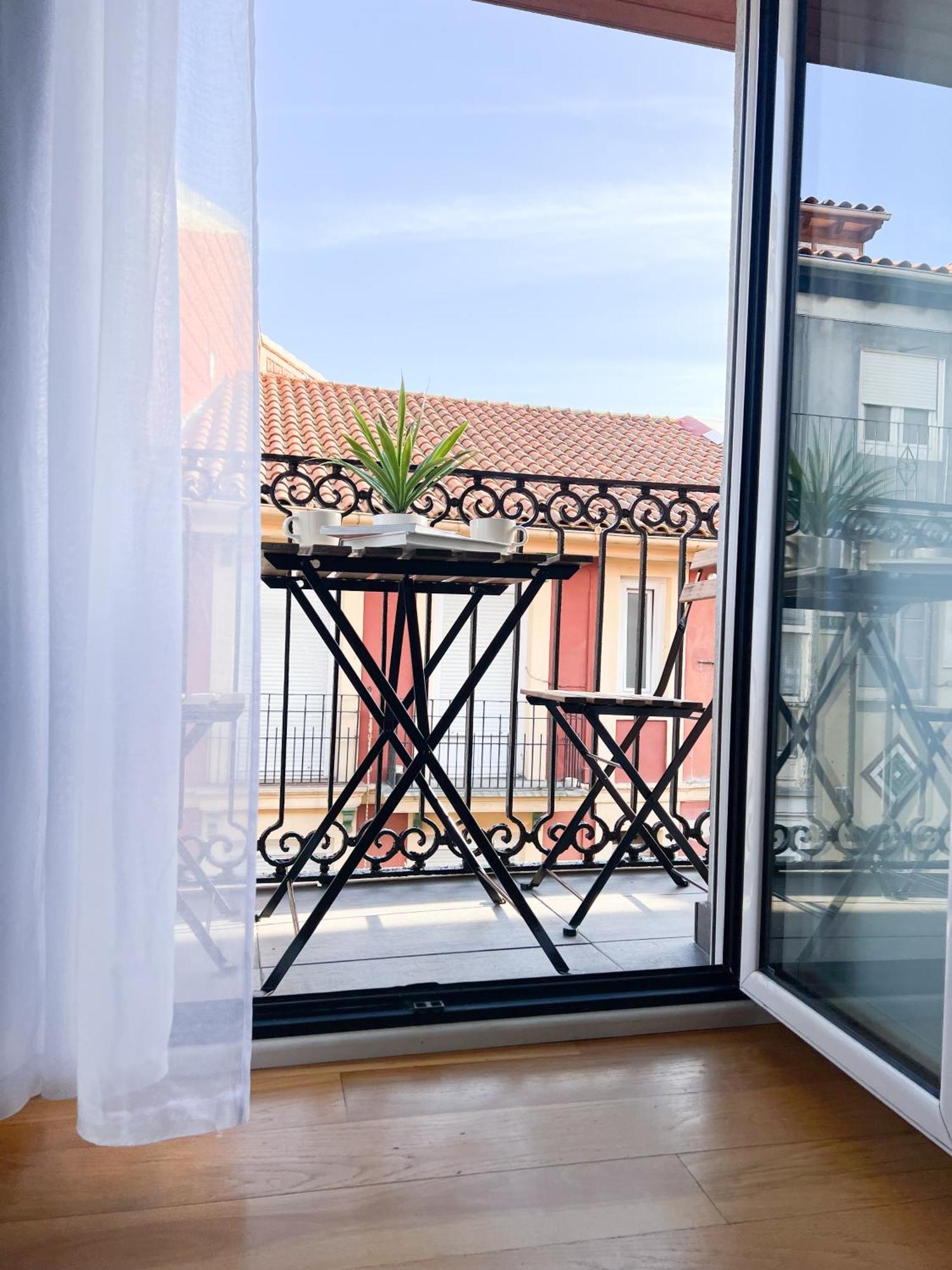 Centrico Apartamento Recien Reformado. Santander Esterno foto